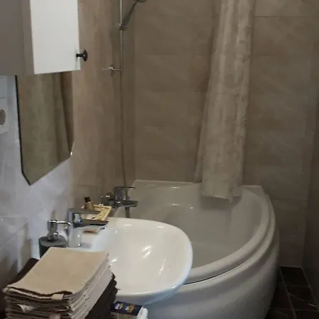 Hedi Vendeghaz Hotel