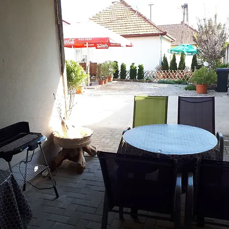 Hotel Hedi Vendeghaz